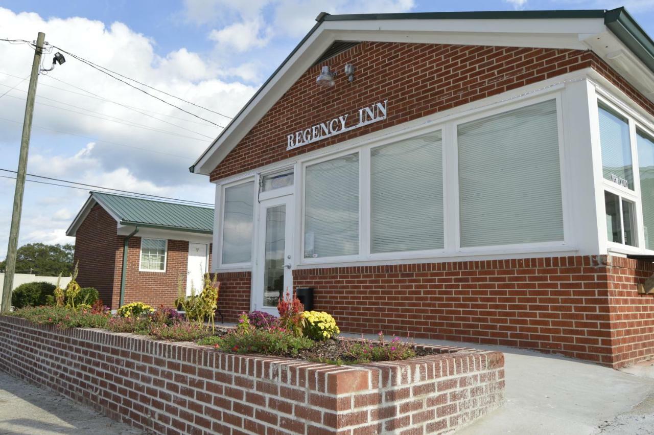 Regency Inn Toccoa Eksteriør billede